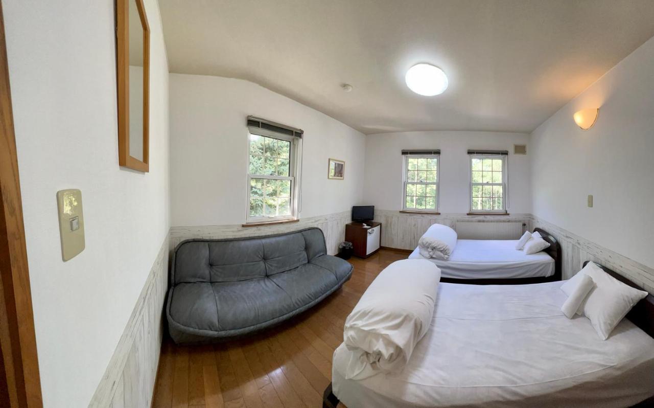 Chalet Banff - 6 Bedroom 6 Bathroom Ski Lodge Niseko Luaran gambar