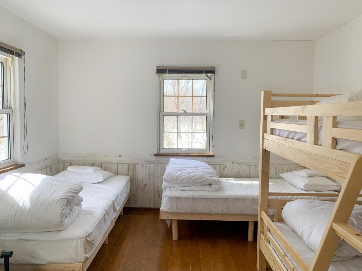 Chalet Banff - 6 Bedroom 6 Bathroom Ski Lodge Niseko Luaran gambar