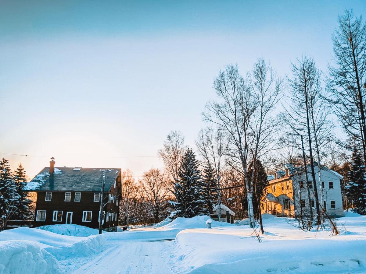 Chalet Banff - 6 Bedroom 6 Bathroom Ski Lodge Niseko Luaran gambar