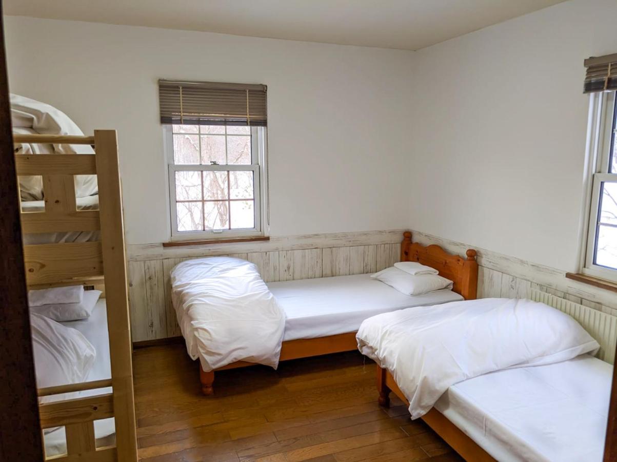 Chalet Banff - 6 Bedroom 6 Bathroom Ski Lodge Niseko Luaran gambar