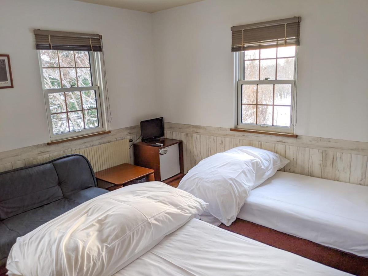 Chalet Banff - 6 Bedroom 6 Bathroom Ski Lodge Niseko Luaran gambar